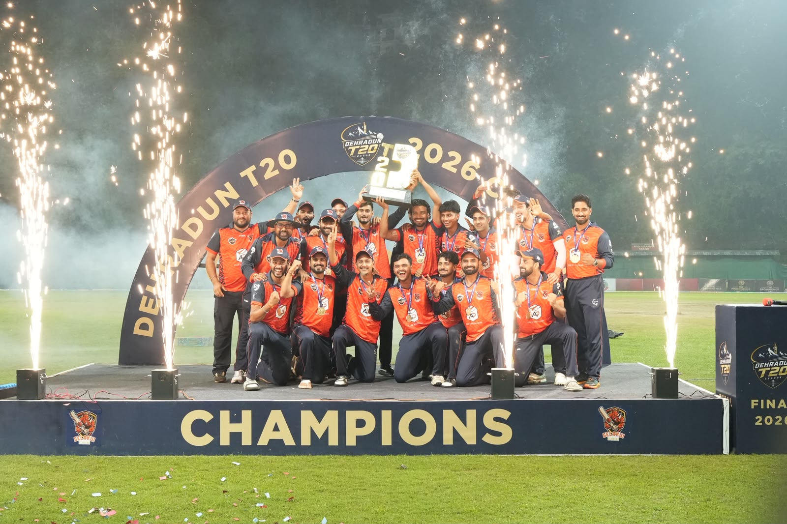 IMGDonec metus orci, malesuada et lectus vitae
